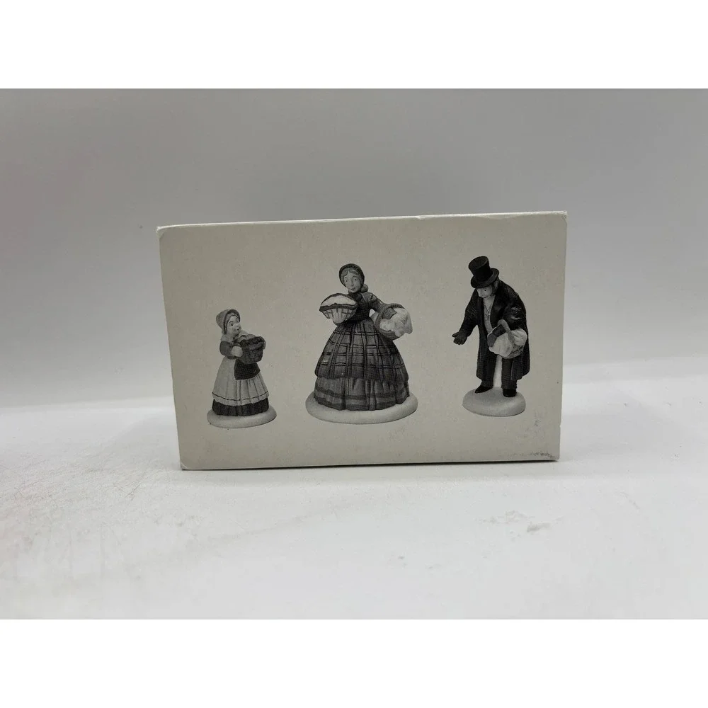 Department 56 1997 Vintage Heritage Village The Spirit Of Giving Set of 3 58322